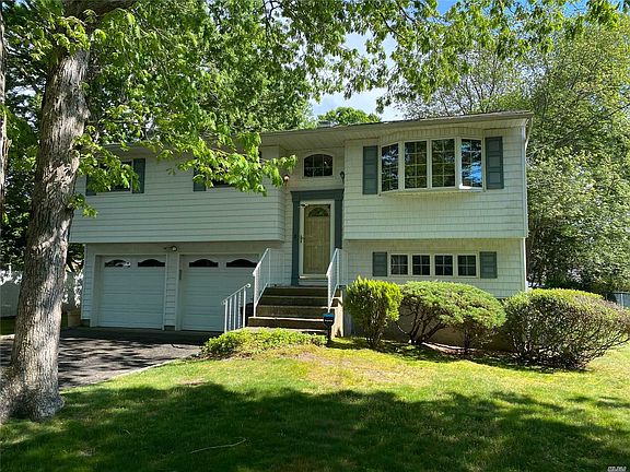 5th image of 132 Wayne St
