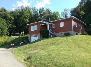 208 S 16th St, Connellsville, PA 15425