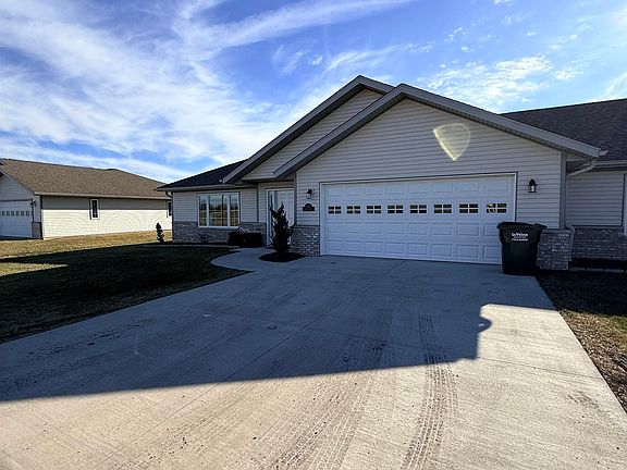 2nd image of 2278 Windmill Way