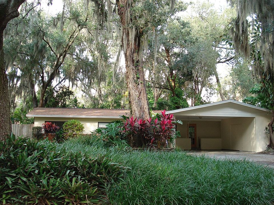 1st image of 2823 Lando Ln