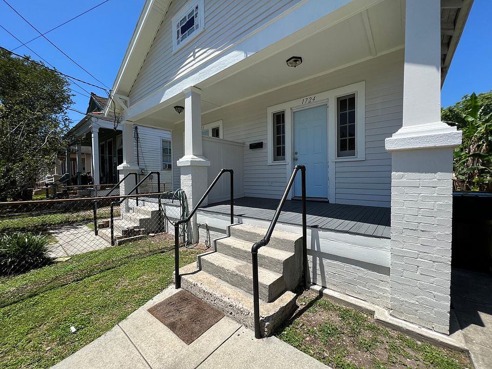 1st image of 1724 Joliet St