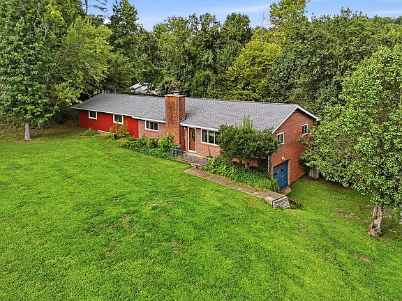 3rd image of 6514 White Oak Valley Cir