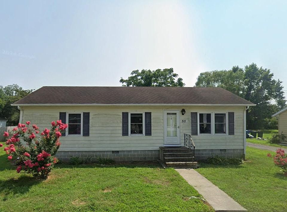 1st image of 511 W 8th St