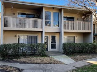 6773 Quail Hollow Ct APT 3, Memphis, TN 38120