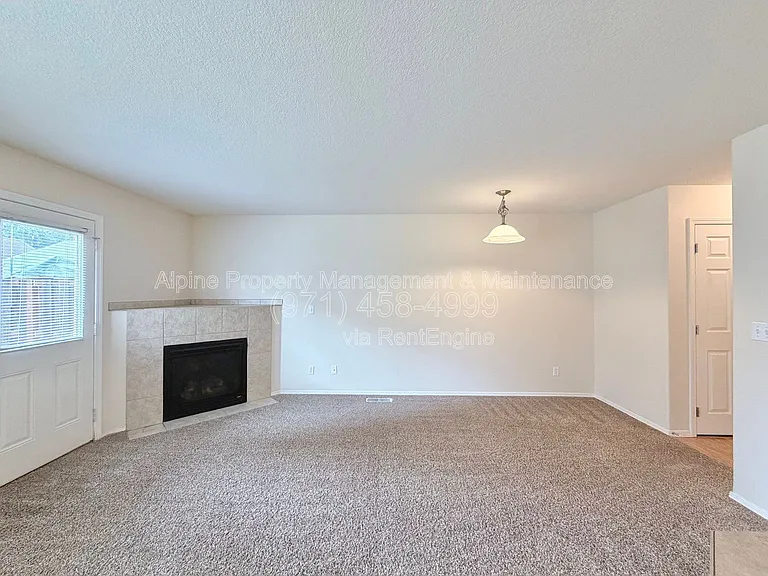1914 27th Ave — Photo 5
