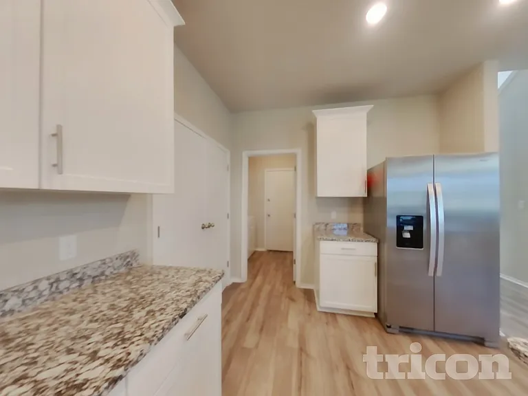 5200 Saddle Club Dr — Photo 7