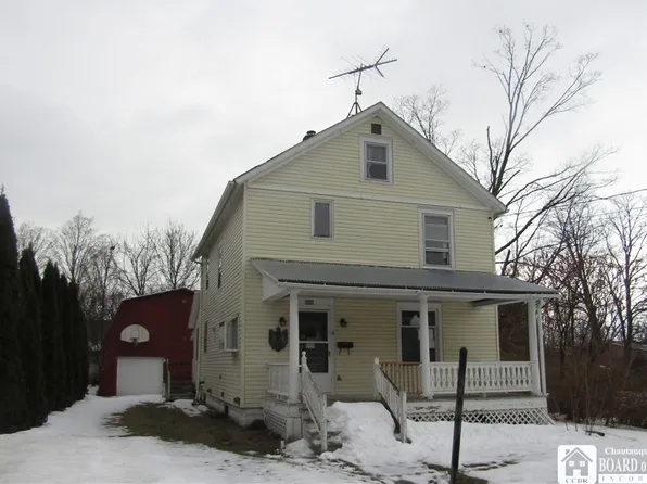 8689 1st St, Portland, NY 14769