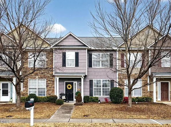 6021 Neuse Wood Dr, Raleigh, NC 27616