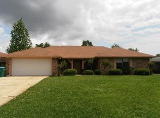 881 Carolee Cir, Biloxi, MS 39532