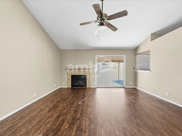 5553 W Shangri La Rd — Photo 8