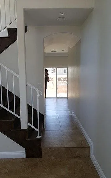 4442 Santa Ana St — Photo 10