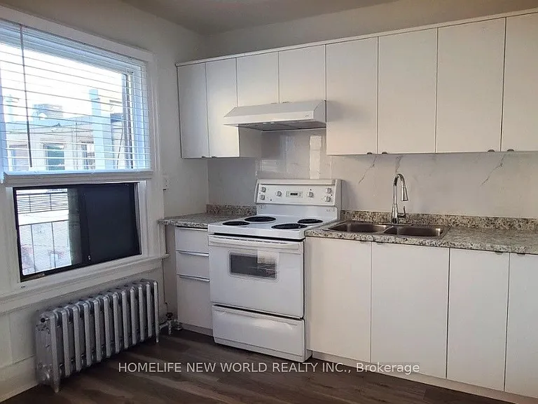 1351 Saint Clair Ave W #2 — Photo 7