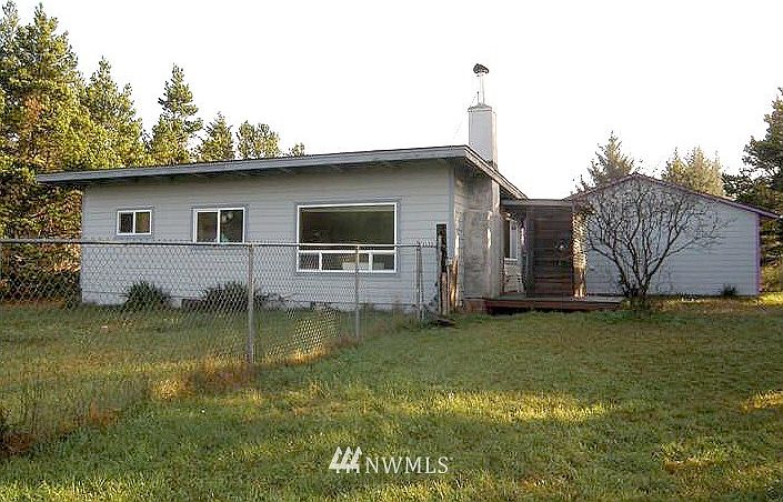 1st image of 13515 N Place
