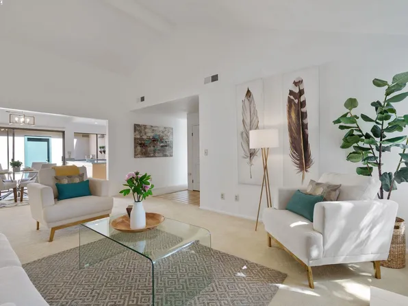218 Ironwood Rd, Alameda, CA 94502