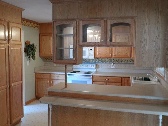5th image of 109 Bel Aire Dr
