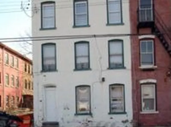 131 William St, Newburgh, NY 12550