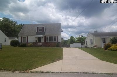 1st image of 163 Redwood Trl