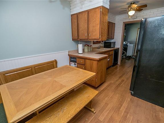 5th image of 478 Holly Dr