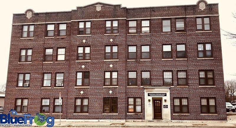 1st image of 130 Forest Ave APT 19
