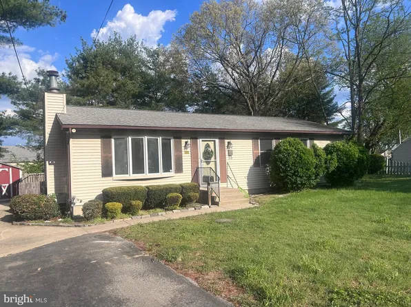 202 Grove Ave, West Berlin, NJ 08091