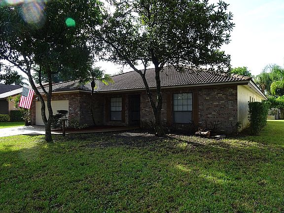 2nd image of 7010 NW 38th Mnr