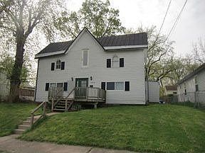 1st image of 520 2nd Ave