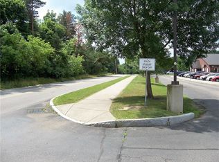 160 Densmore Rd, Rochester, NY 14609