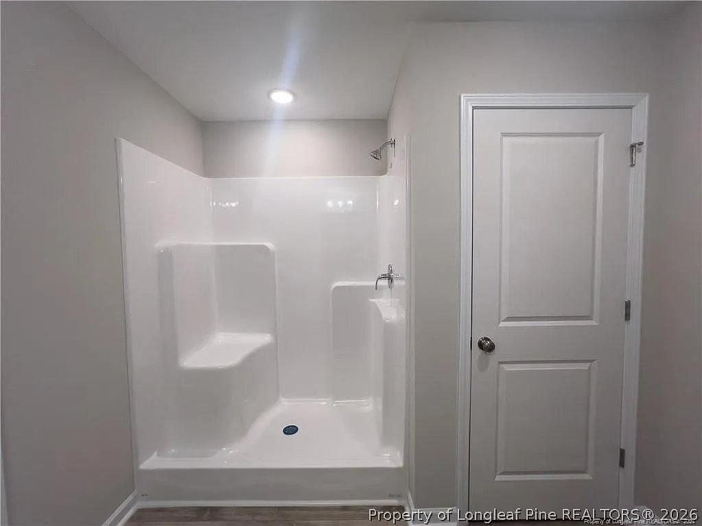 4 bed, 2.5 bath, 2179 sqft, $2,100 — Photo 2
