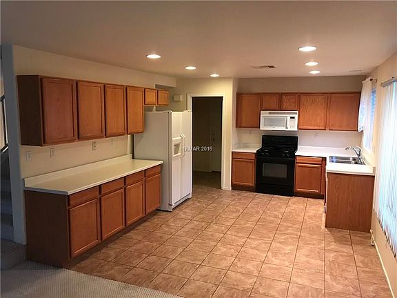 2nd image of 9637 Boylagh Ave