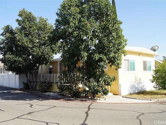 3rd image of 22111 Newport Ave Space 98