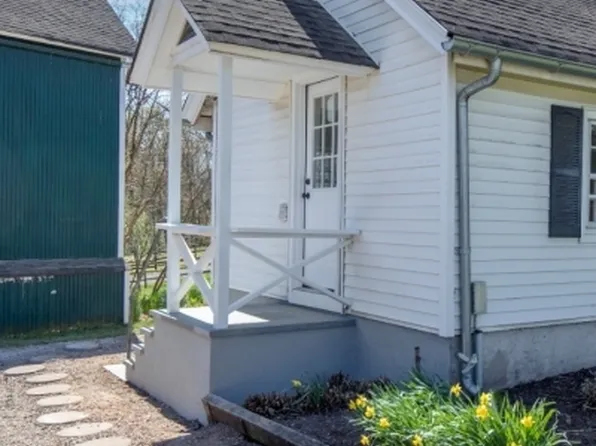 350-1 Burnt Mill Rd, Somerville, NJ 08876