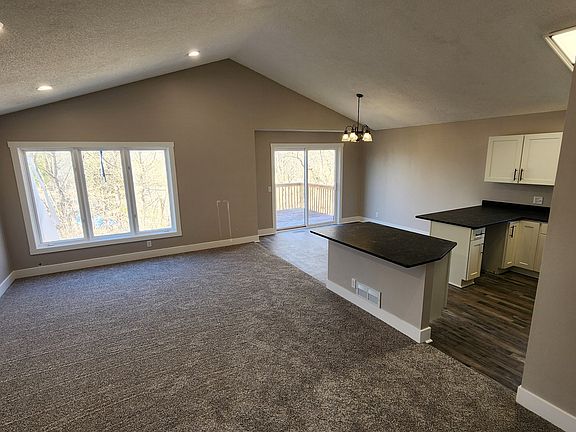 3rd image of 1208 Pribble St N