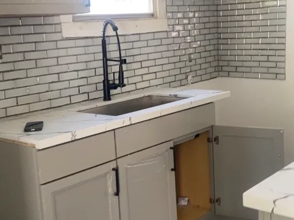2101 Conklin St, Houston, TX 77088