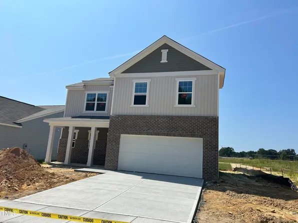 103 N Keatts Winner Ct, Clayton, NC 27520