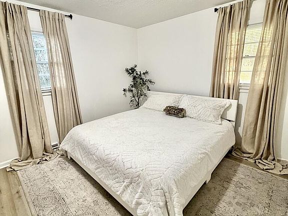 4th image of 1604 Keating Rd