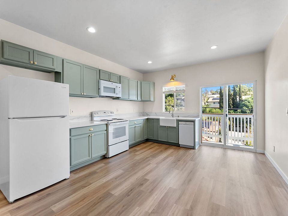 1st image of 4449 Mataro Dr