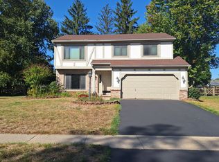 6726 Sparrow Hill Rd, Sylvania, OH 43560