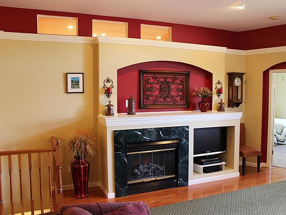 5th image of 4456 Black Oak Ln