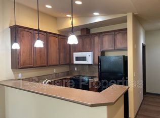 9505 NE 180th St APT 203, Bothell, WA 98011