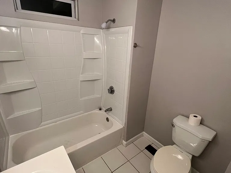 107 Pleasant St #1 — Photo 10