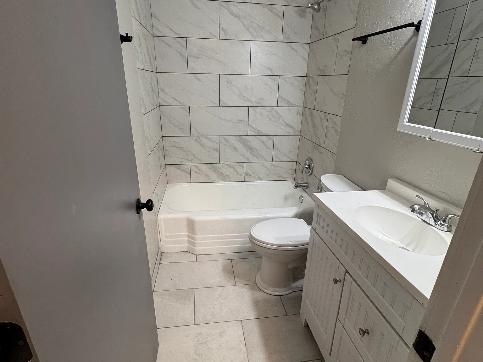 4 bed, 1457 sqft, $1,445 — Photo 3