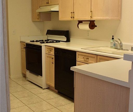 2nd image of 7956 Lisa Dawn Ave