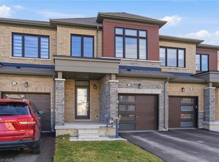 12 Lavender Rd, Thorold, ON L3B 0E9