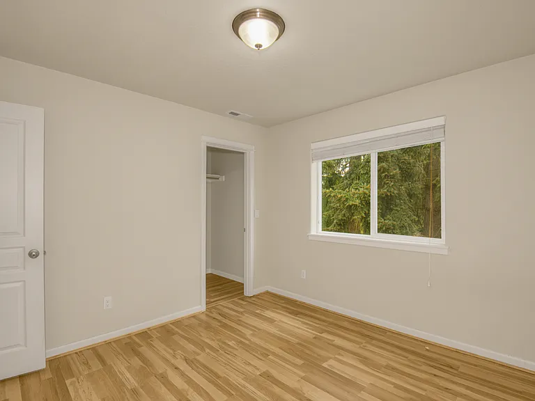 21626 SW Parkin Ln — Photo 23