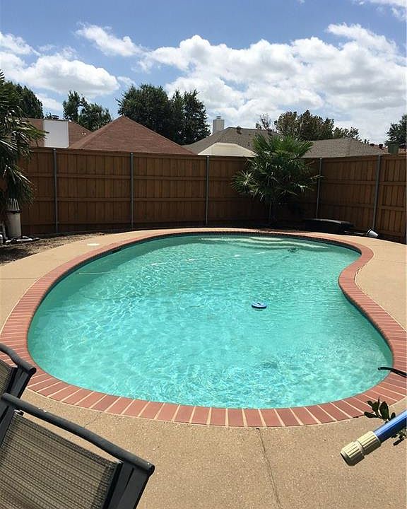 2nd image of 2602 Dandelion Ln