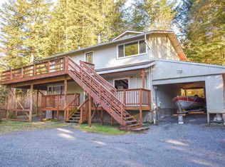 504 Shennett St, Sitka, AK 99835