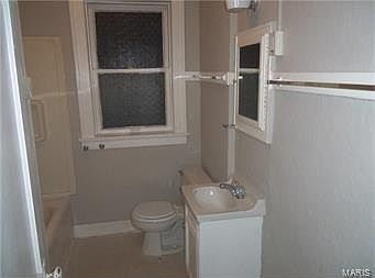 2nd image of 5015 Mardel Ave #1