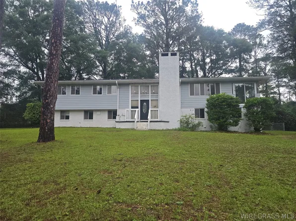 602 Cedar Dr, Enterprise, AL 36330