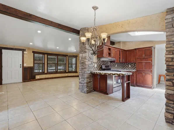 2875 N Hill Field Rd #111, Layton, UT 84041