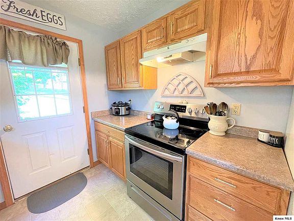3rd image of 536 Penlawn Dr